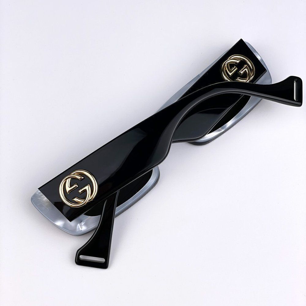 NEW Gucci GG0516S 001 Black Silver Rectangle Women Sunglasses - Picture 12 of 15